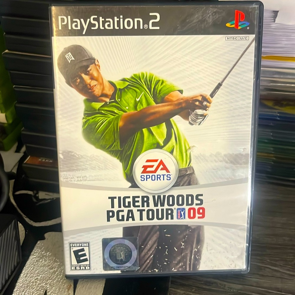 PS2- Tiger Woods PGA Tour 09